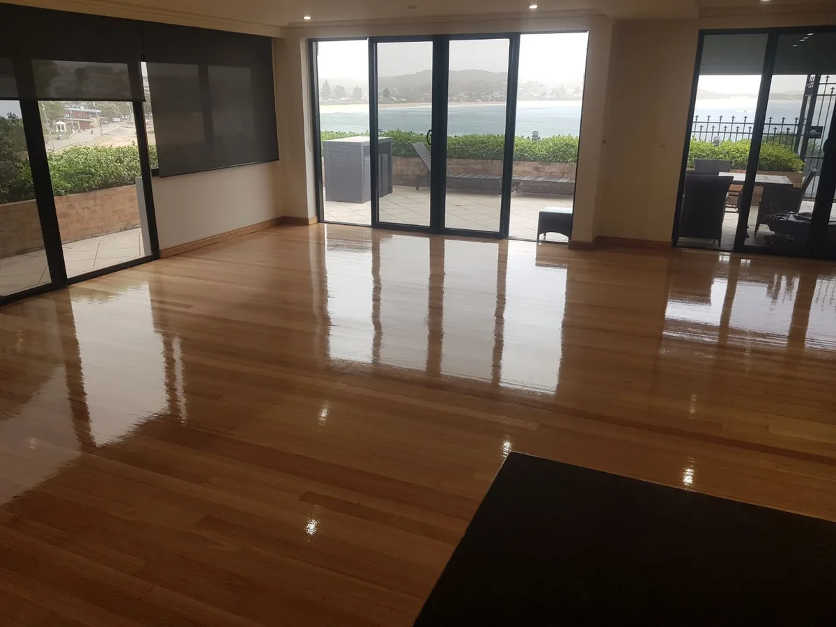 Restoration floor sanding Lake Mac